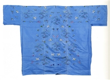 清光绪 湖色绸绣彩松鹤花卉纹便服袍料.jpg