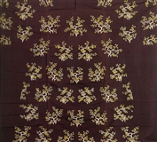 清同治 绛色绸绣彩色梅花纹便服袍料.jpg