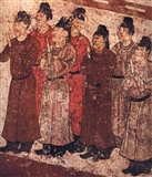 唐 裹幞头、穿圆领袍衫、乌皮靴的官吏 陕西乾县李重.jpg